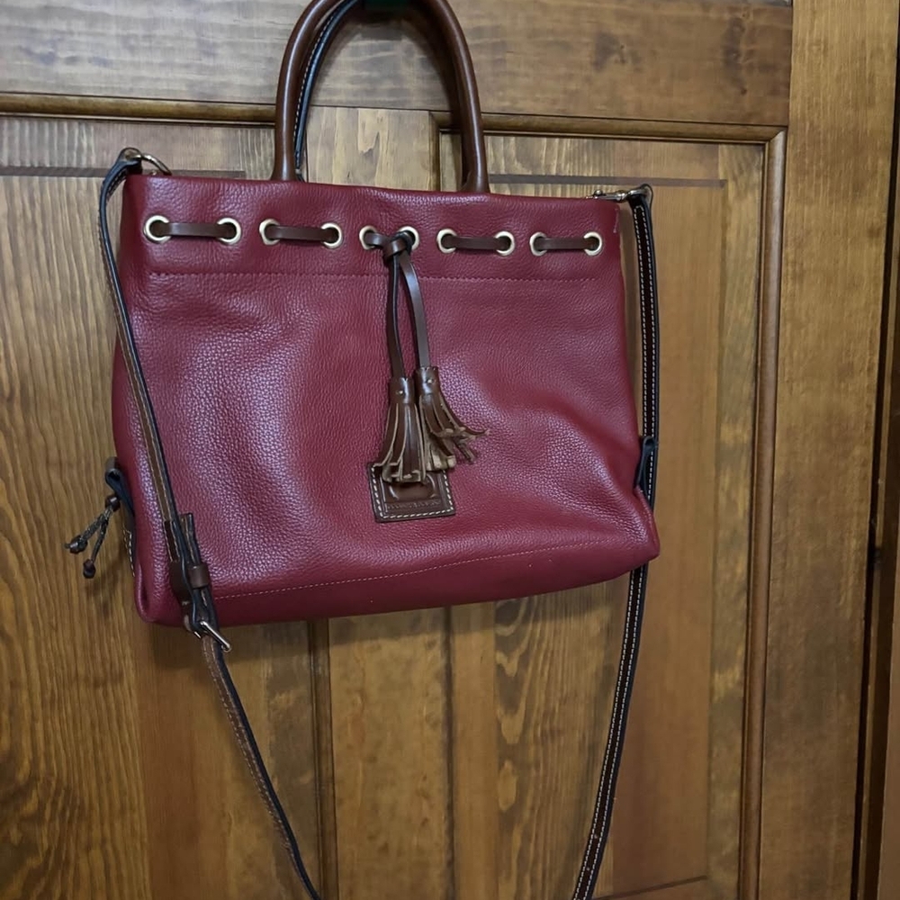 Dooney & Bourke Burgundy Leather Tote/Crossbody - Picture 5 of 13